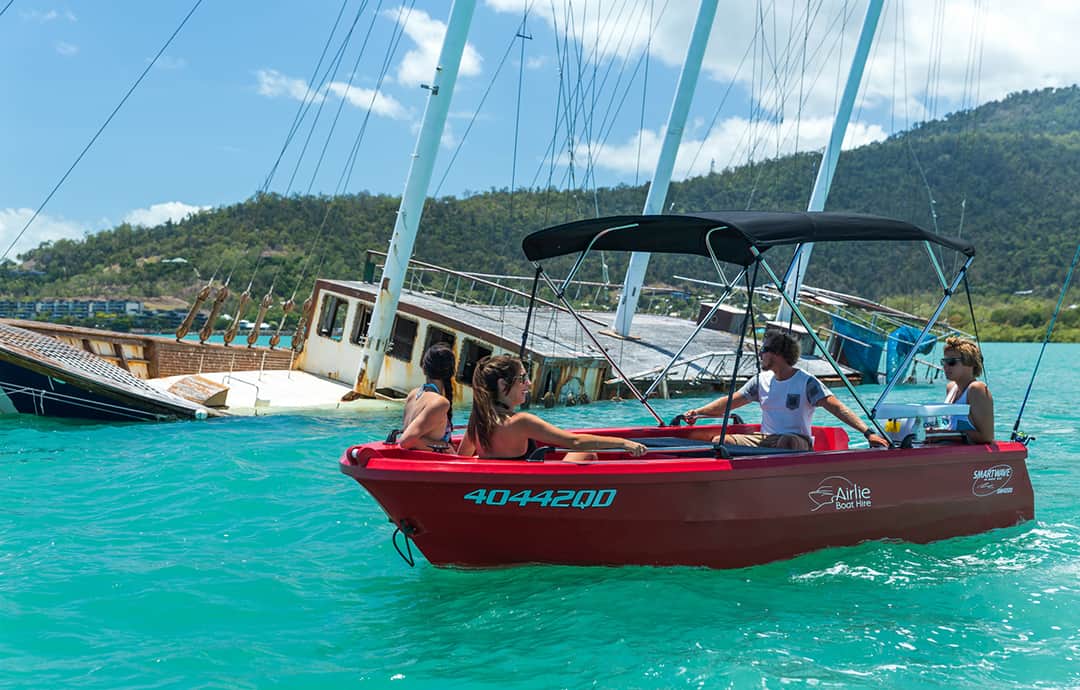 no-boat-licence-boat-hire-whitsundays